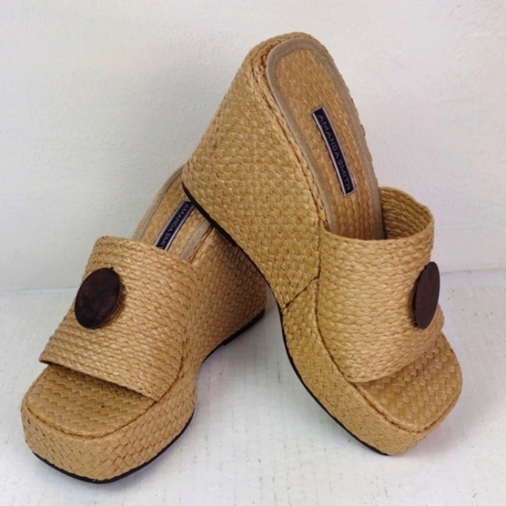 Amanda Smith Wheat Tone Wedge Slides with Textured Platform LIKE NEW! 8.5-9